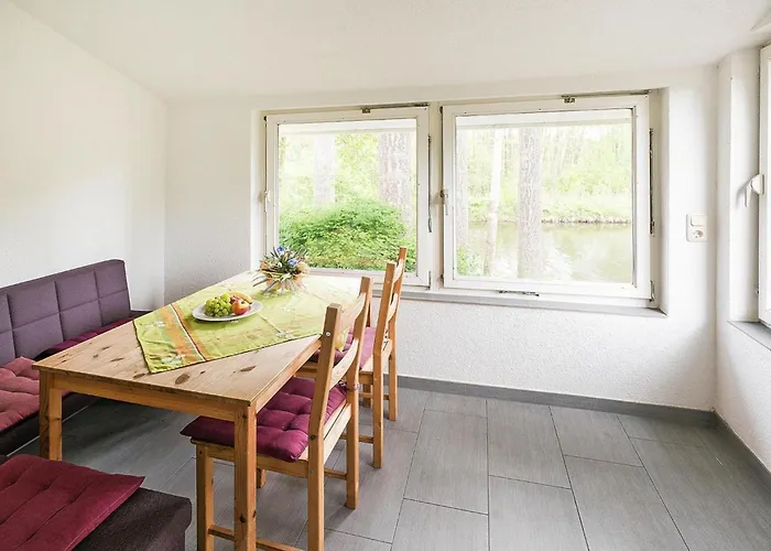 In Mit Terrasse * بارشيم